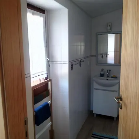 Refugio Do Raposo/casa Deneb Montes da Senhora