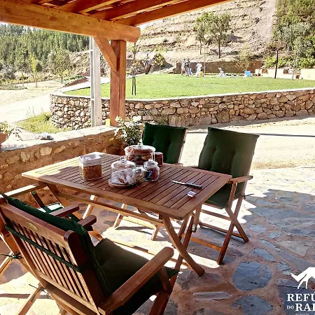 Hébergement de vacances Refugio Do Raposo/casa Deneb *