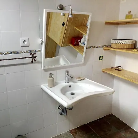 Refugio Do Raposo/casa Deneb Hébergement de vacances Montes da Senhora