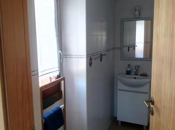 Refugio Do Raposo/casa Deneb Montes da Senhora