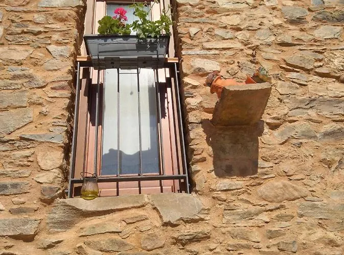 Refugio Do Raposo/casa Deneb Montes da Senhora